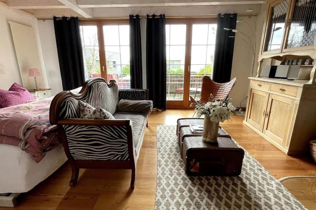 Platz Zum Wohlfuehlen „Cook&Chill“ Apartman Ermatingen Kültér fotó